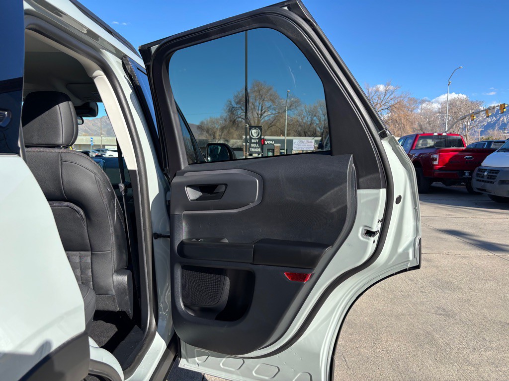 2023 Ford Bronco Image 12