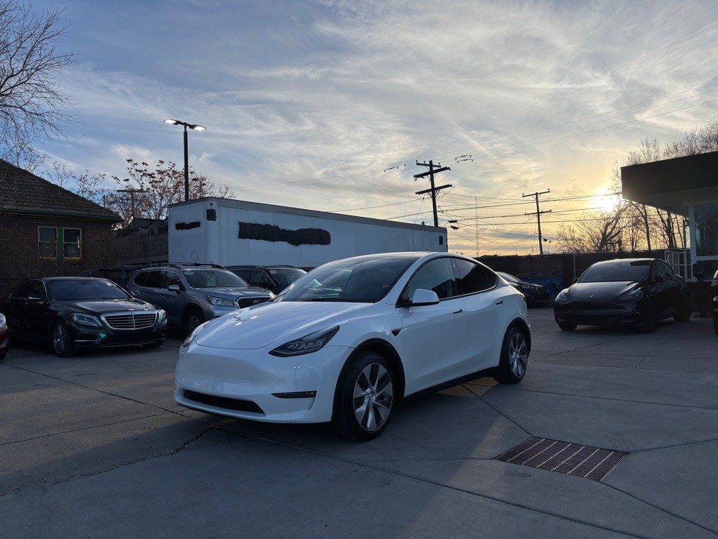 2021 Tesla Model Y Image 4