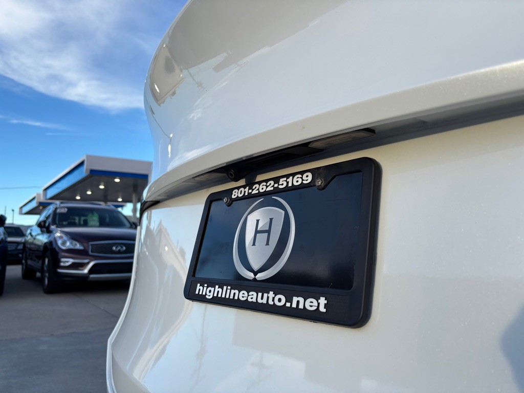 2021 Tesla Model Y Image 18