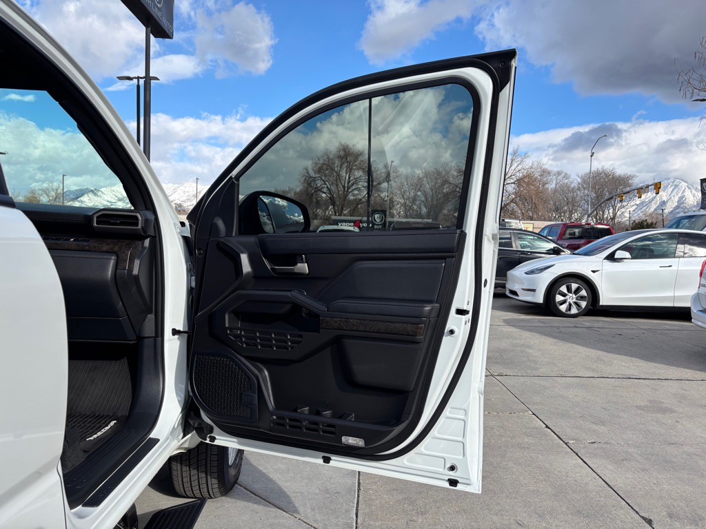 2024 Toyota Tacoma Image 10