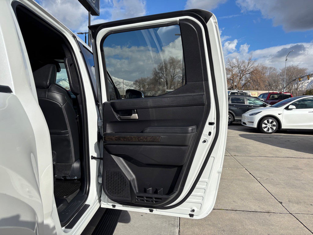 2024 Toyota Tacoma Image 12