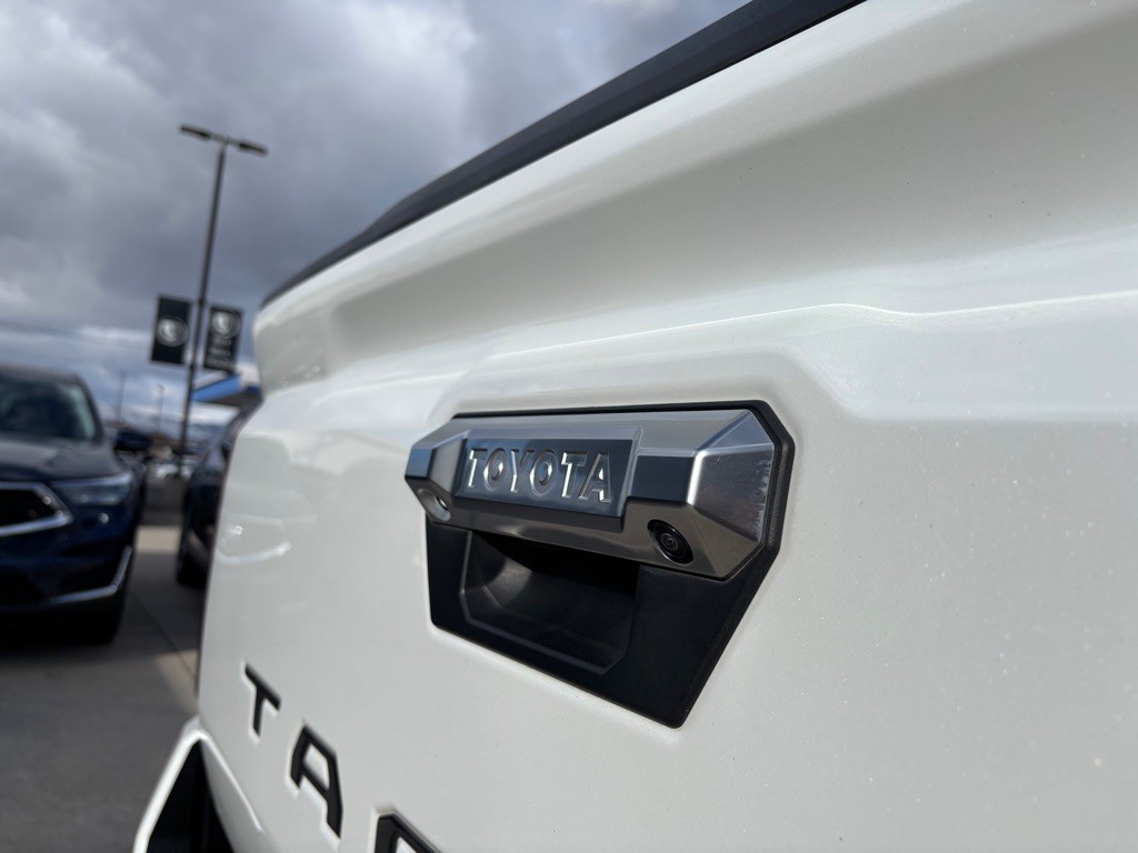 2024 Toyota Tacoma Image 14