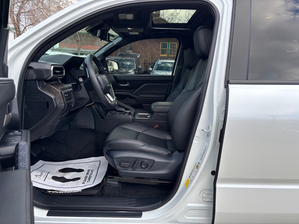 2024 Toyota Tacoma Image 26