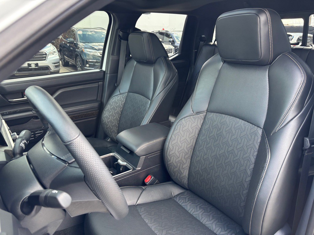 2024 Toyota Tacoma Image 27