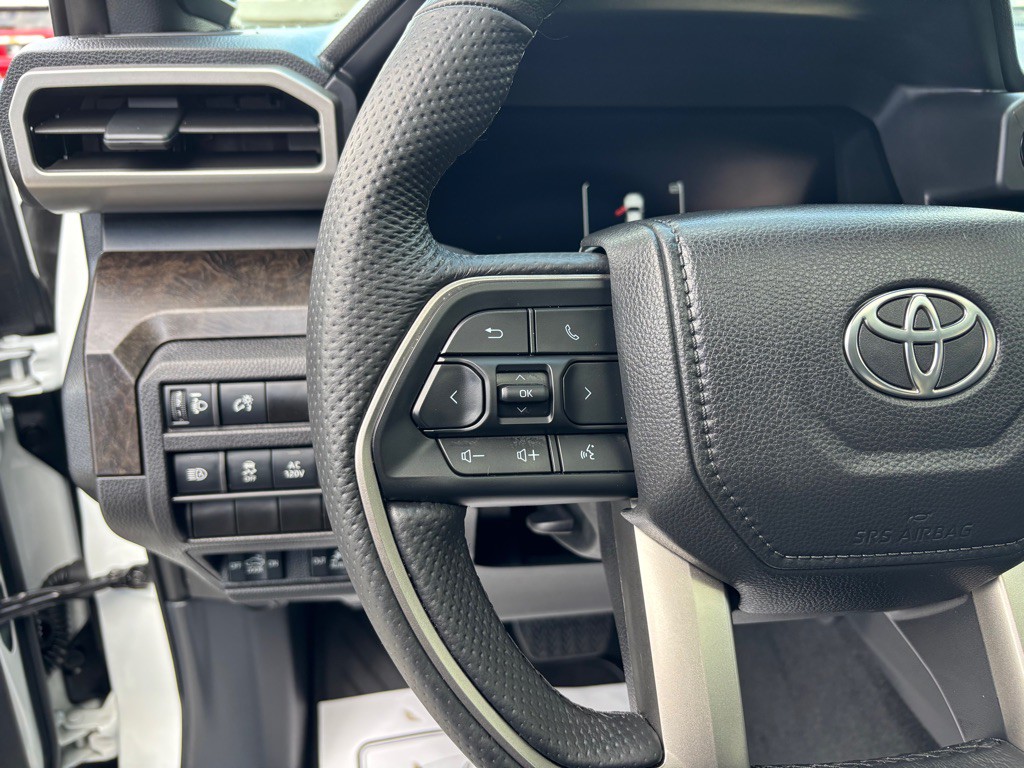 2024 Toyota Tacoma Image 30