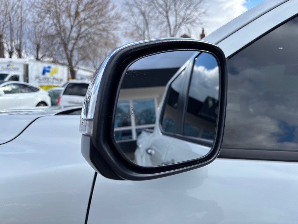 2024 Toyota Tacoma Image 38