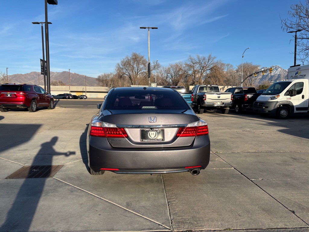 2015 Honda Accord Image 7