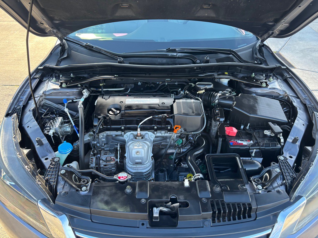 2015 Honda Accord Image 37