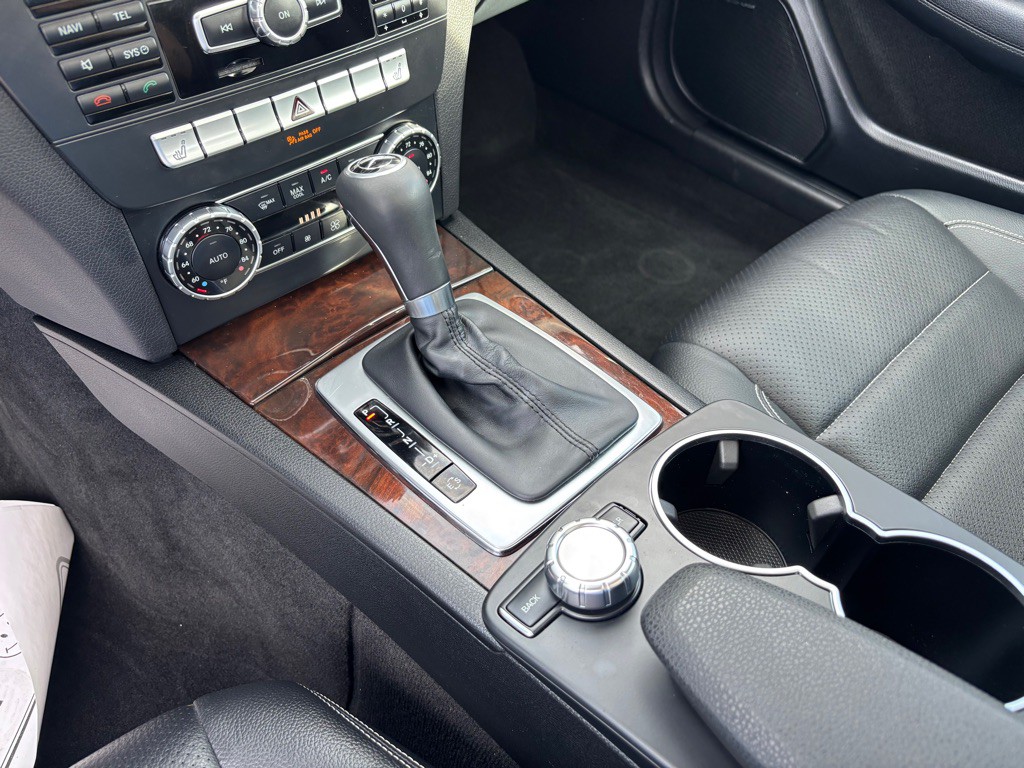 2013 Mercedes-Benz C-Class Image 28