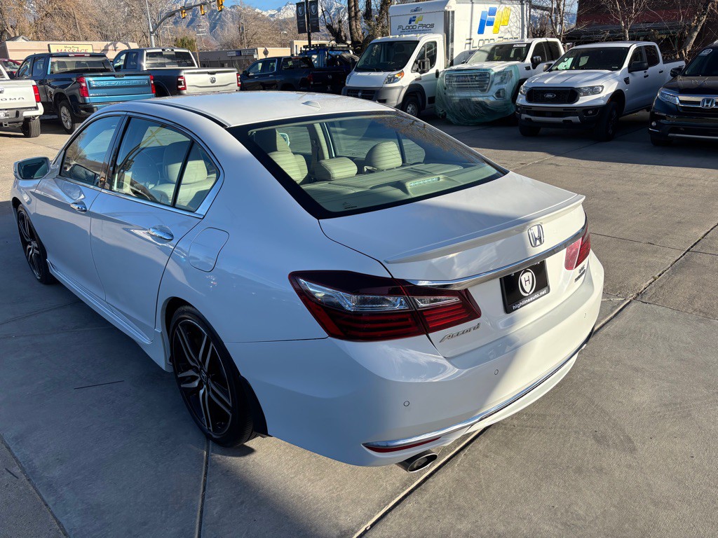2016 Honda Accord Image 6
