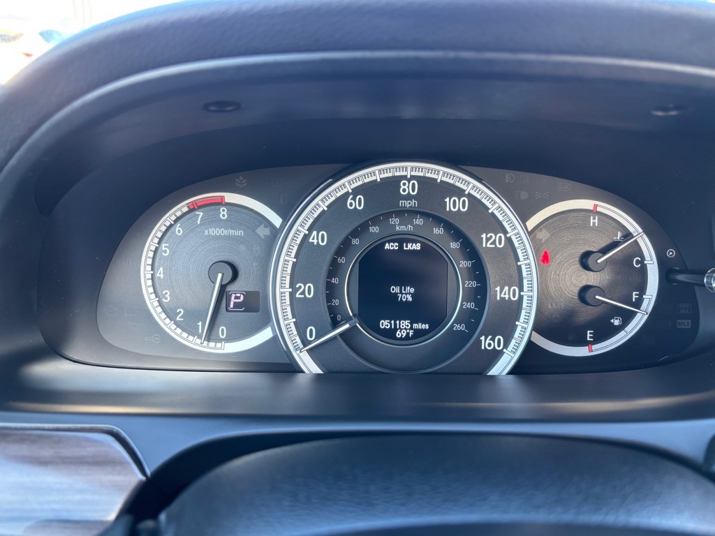 2016 Honda Accord Image 21