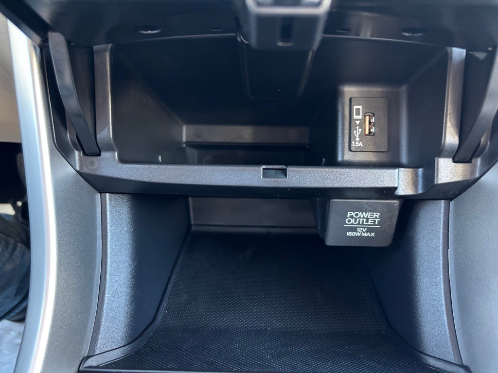 2016 Honda Accord Image 32