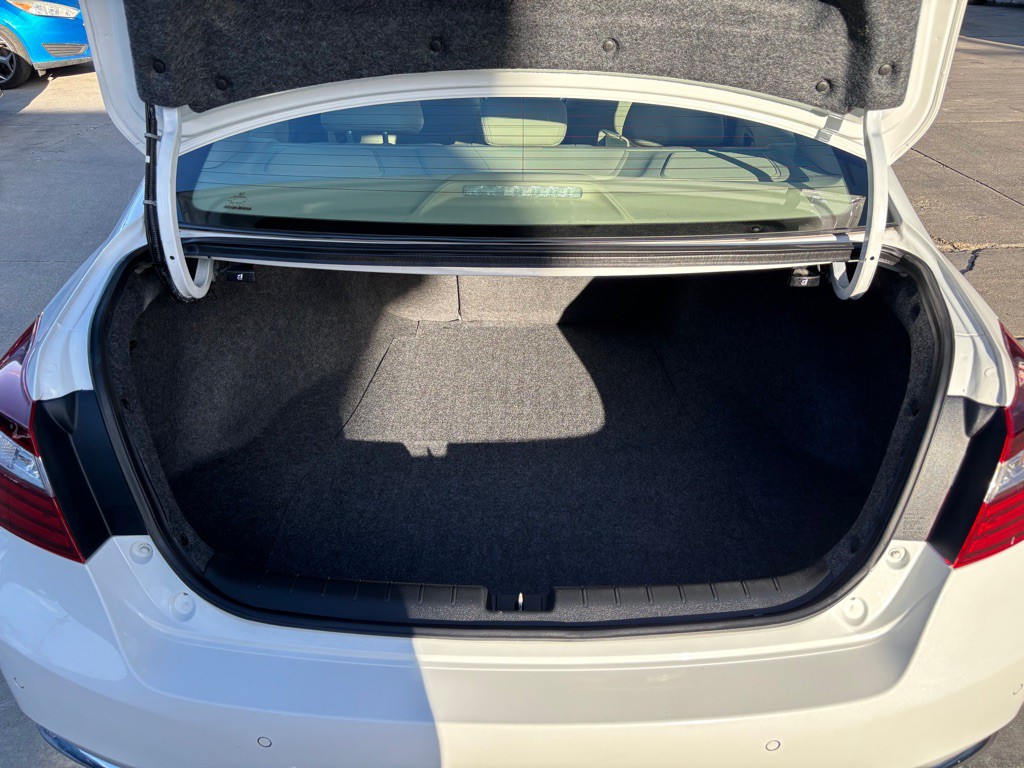 2016 Honda Accord Image 49