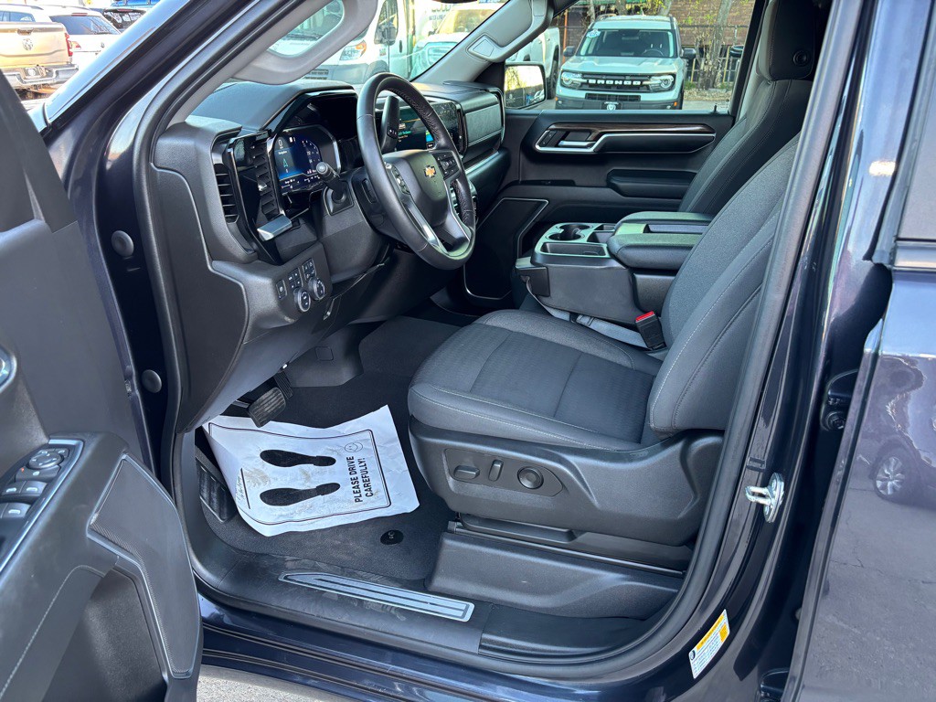 2022 Chevrolet Silverado 1500 Image 14