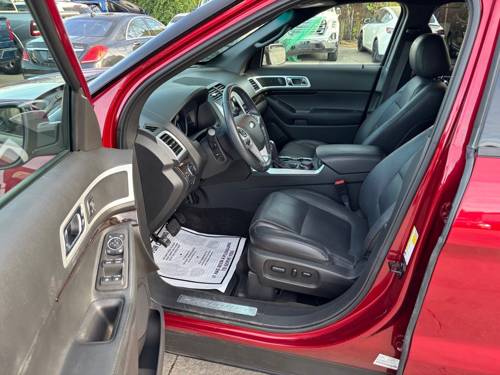 2015 Ford Explorer Image 21