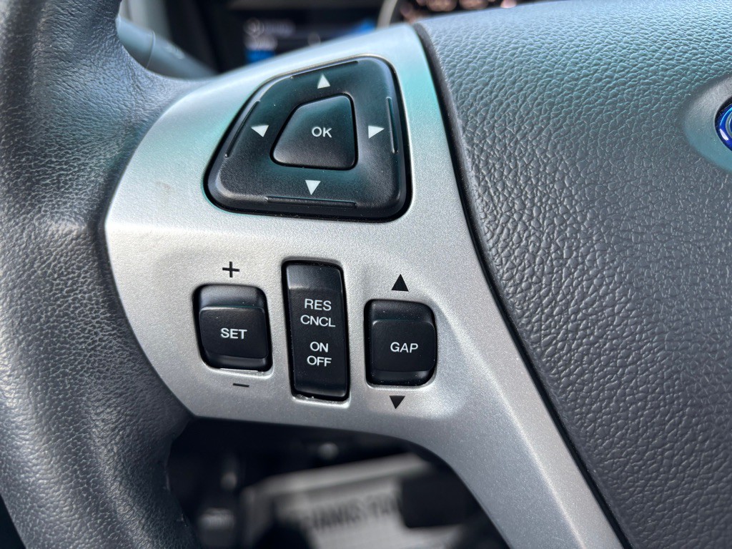 2015 Ford Explorer Image 25