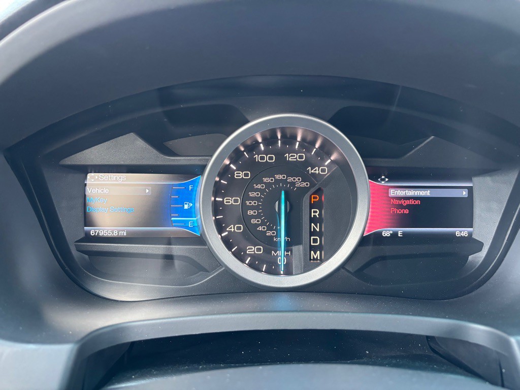 2015 Ford Explorer Image 39