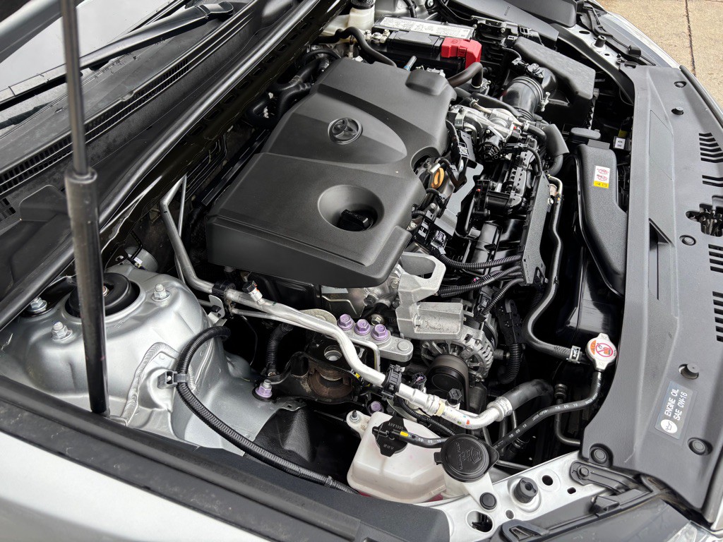 2020 Toyota Camry Image 39
