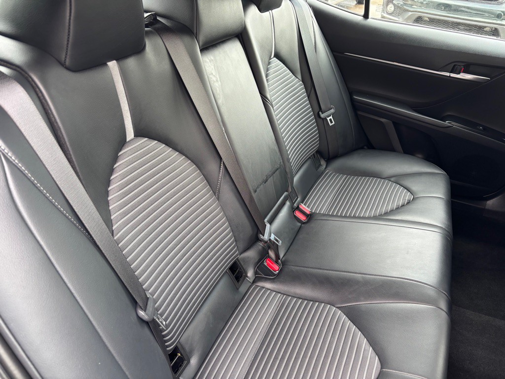 2020 Toyota Camry Image 13