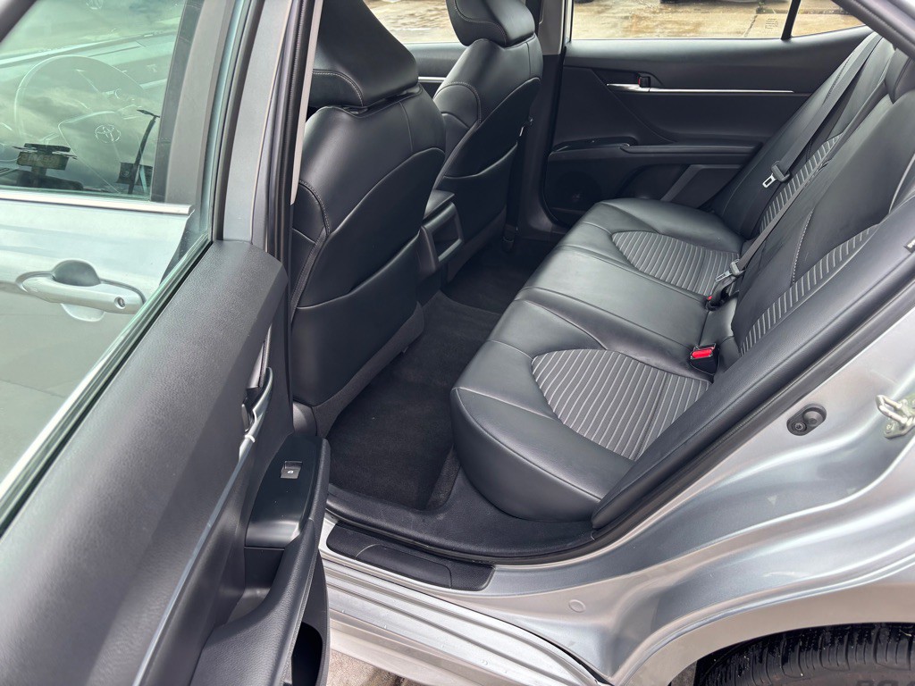 2020 Toyota Camry Image 14