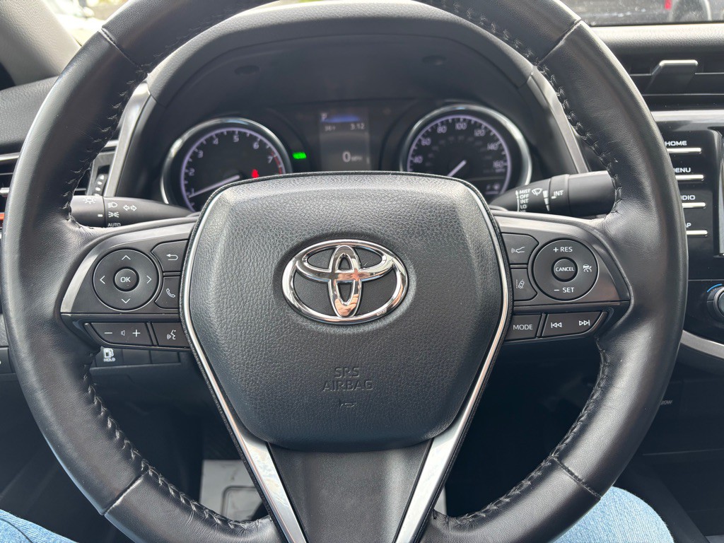 2020 Toyota Camry Image 20