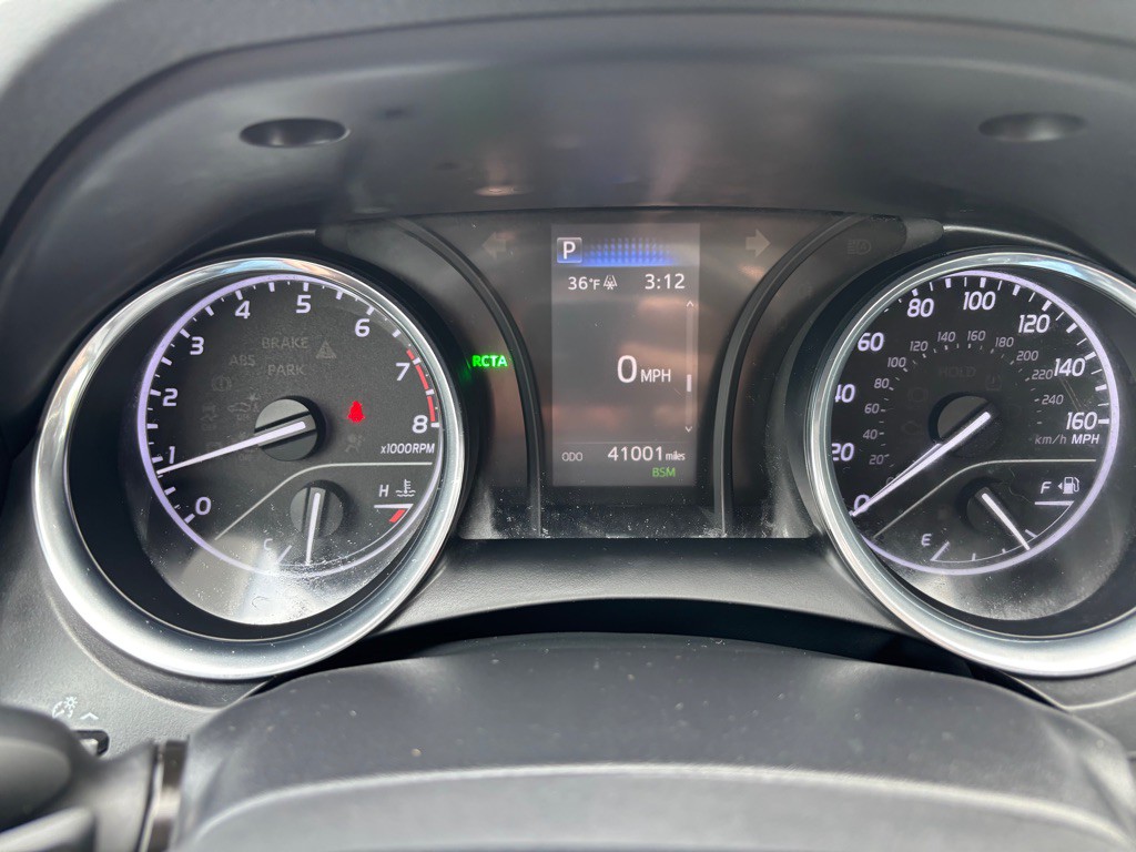 2020 Toyota Camry Image 23