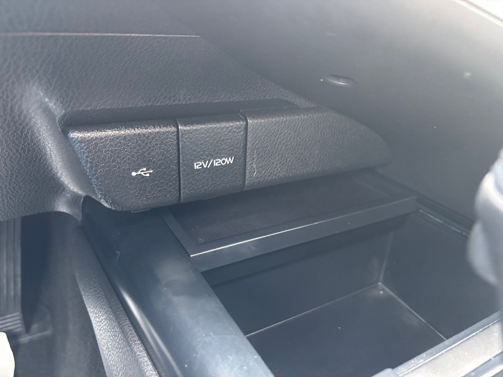 2020 Toyota Camry Image 26