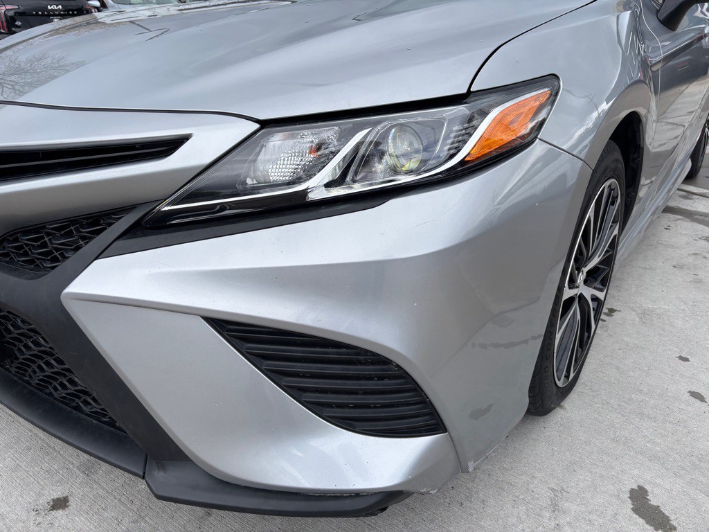 2020 Toyota Camry Image 48