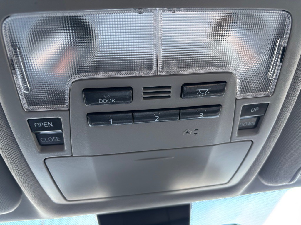 2018 Toyota Highlander Image 35
