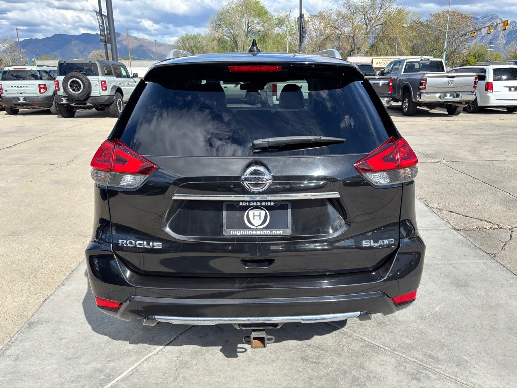 2018 Nissan Rogue Image 7