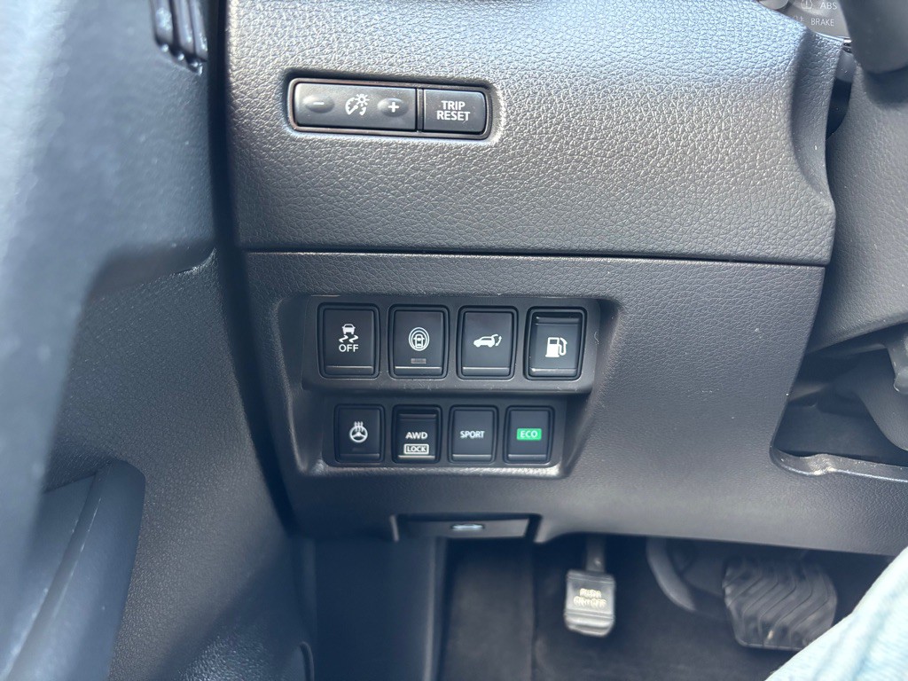 2018 Nissan Rogue Image 27