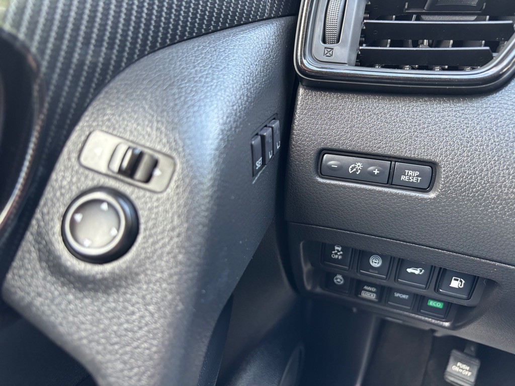 2018 Nissan Rogue Image 29