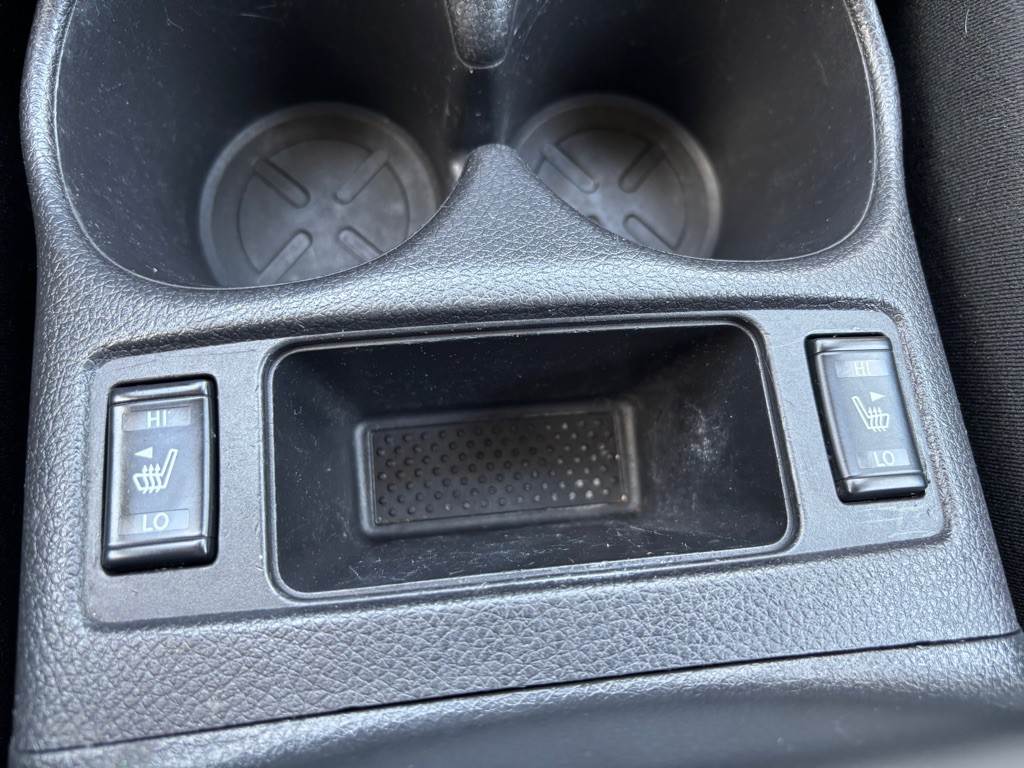 2018 Nissan Rogue Image 33