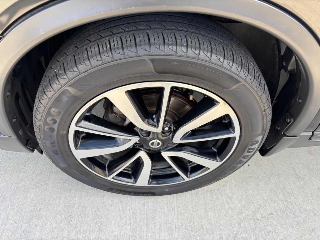2018 Nissan Rogue Image 35