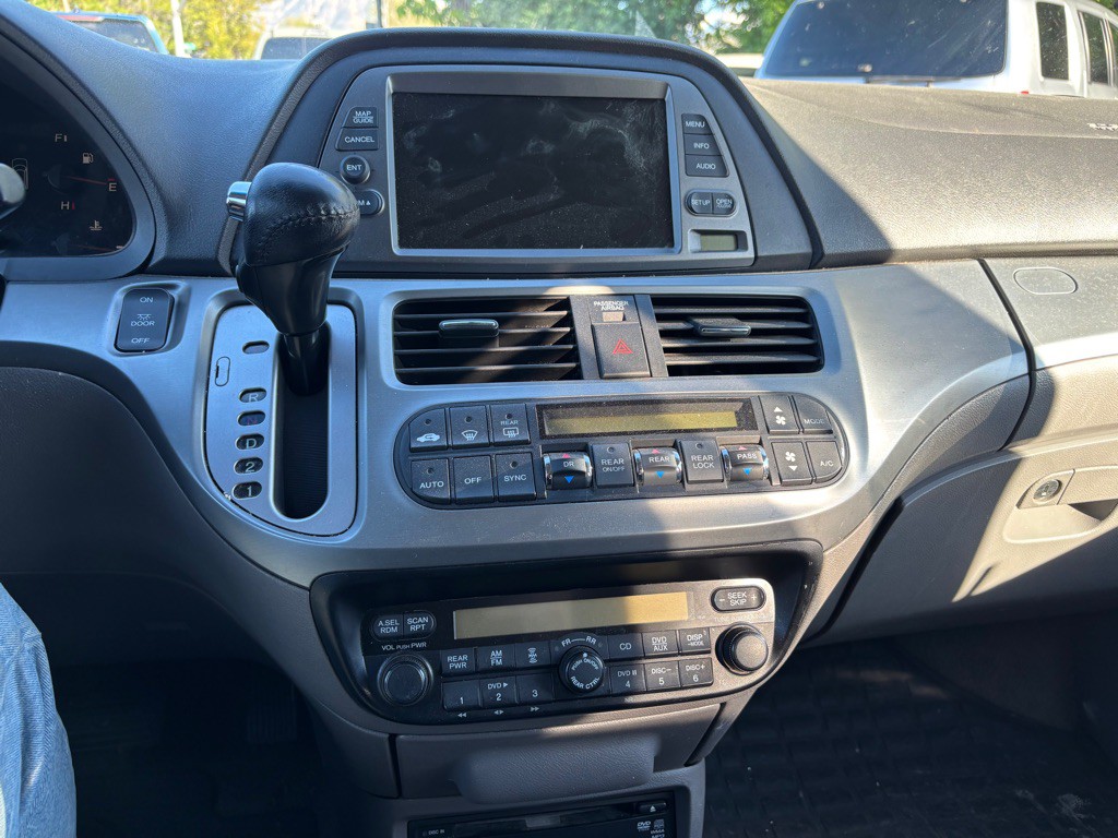 2009 Honda Odyssey Image 14