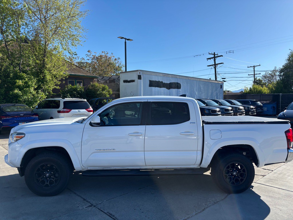 2019 Toyota Tacoma Image 4