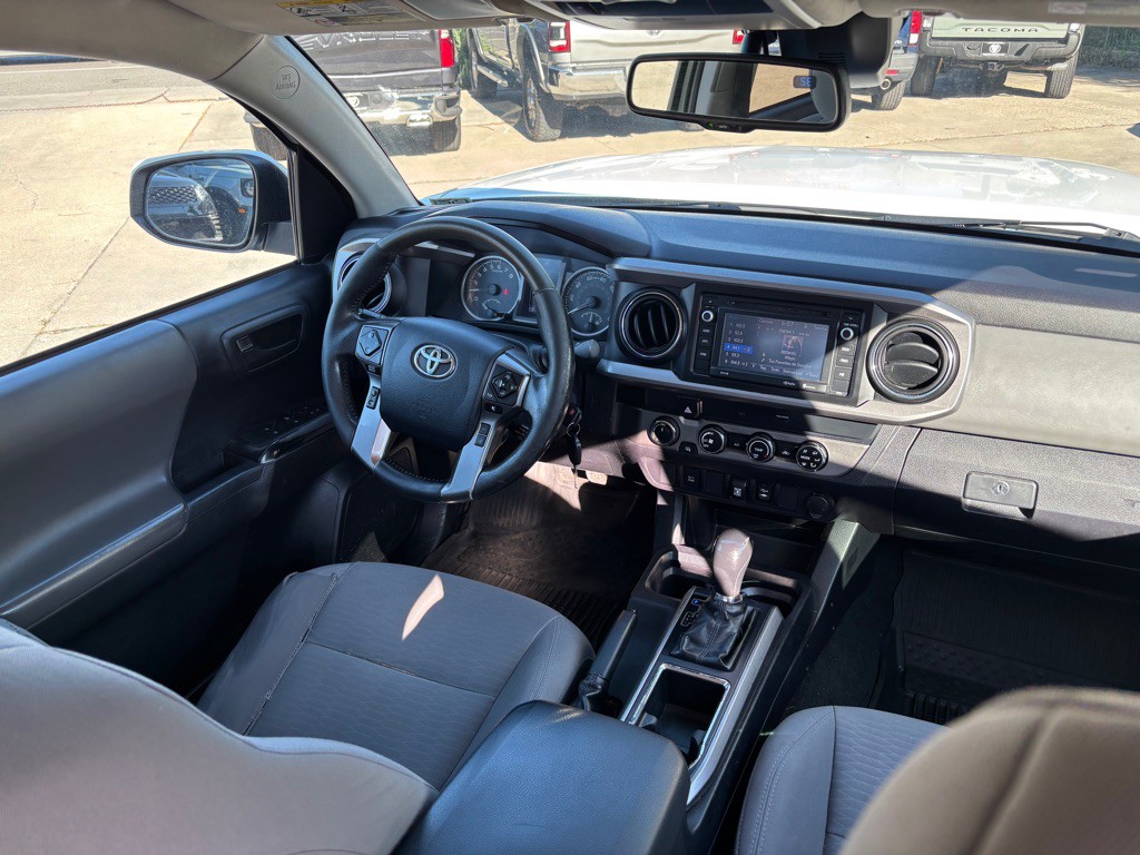 2019 Toyota Tacoma Image 13