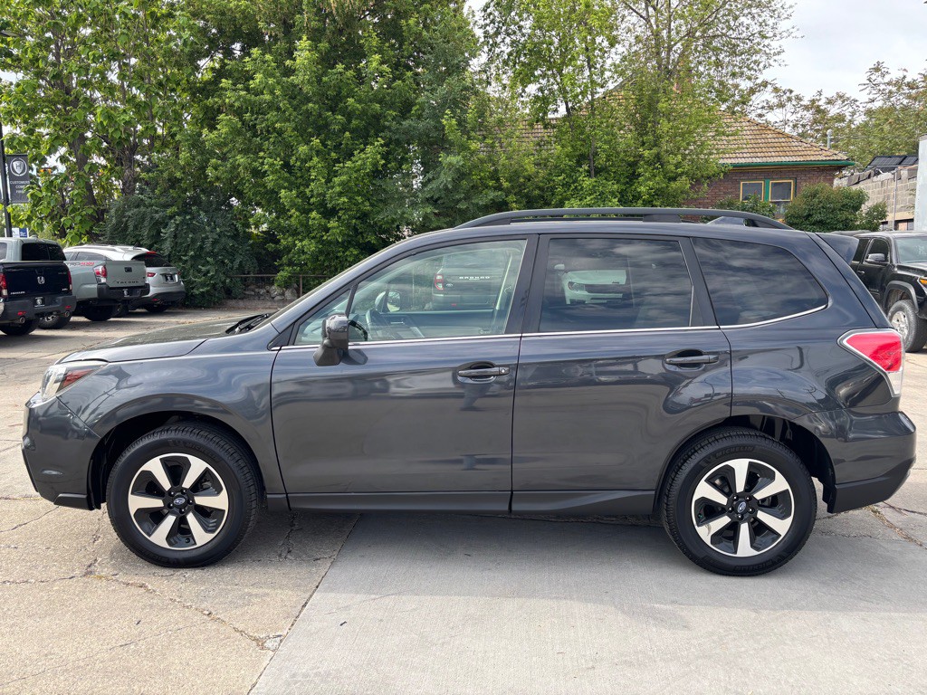 2018 Subaru Forester Image 5