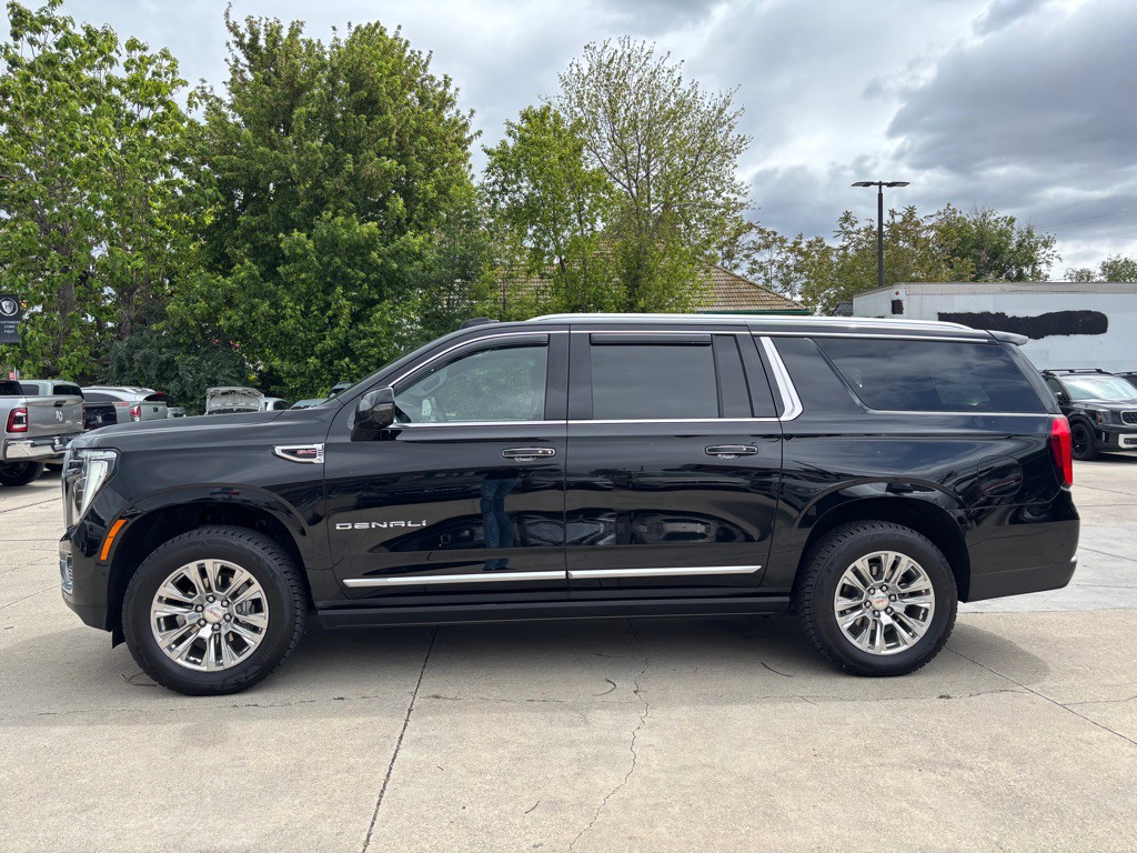 2025 GMC Yukon Image 5