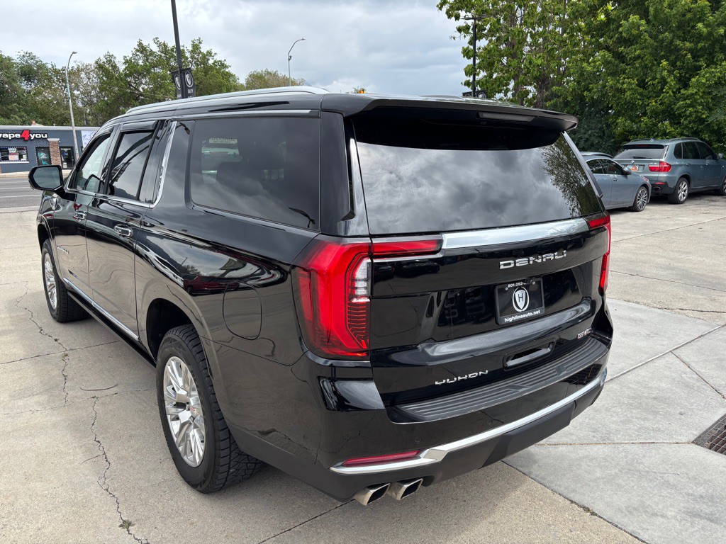 2025 GMC Yukon Image 6