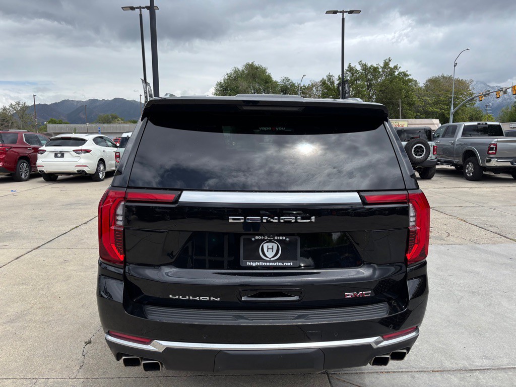 2025 GMC Yukon Image 7