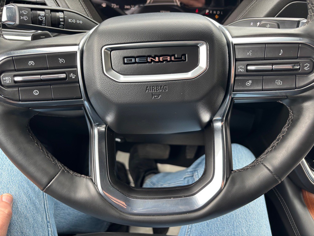 2025 GMC Yukon Image 29