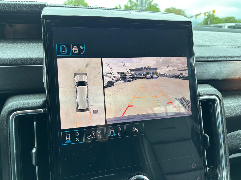 2025 GMC Yukon Image 35