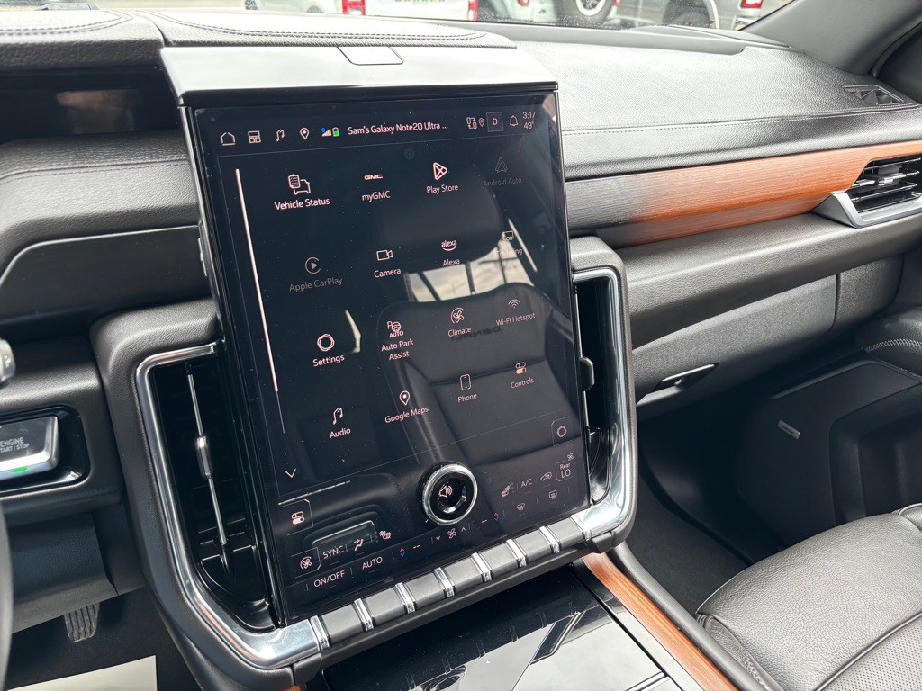 2025 GMC Yukon Image 37