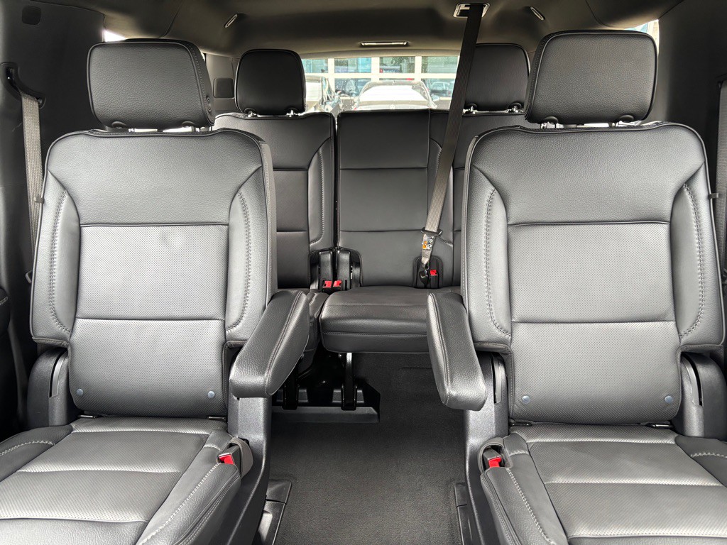 2025 GMC Yukon Image 41