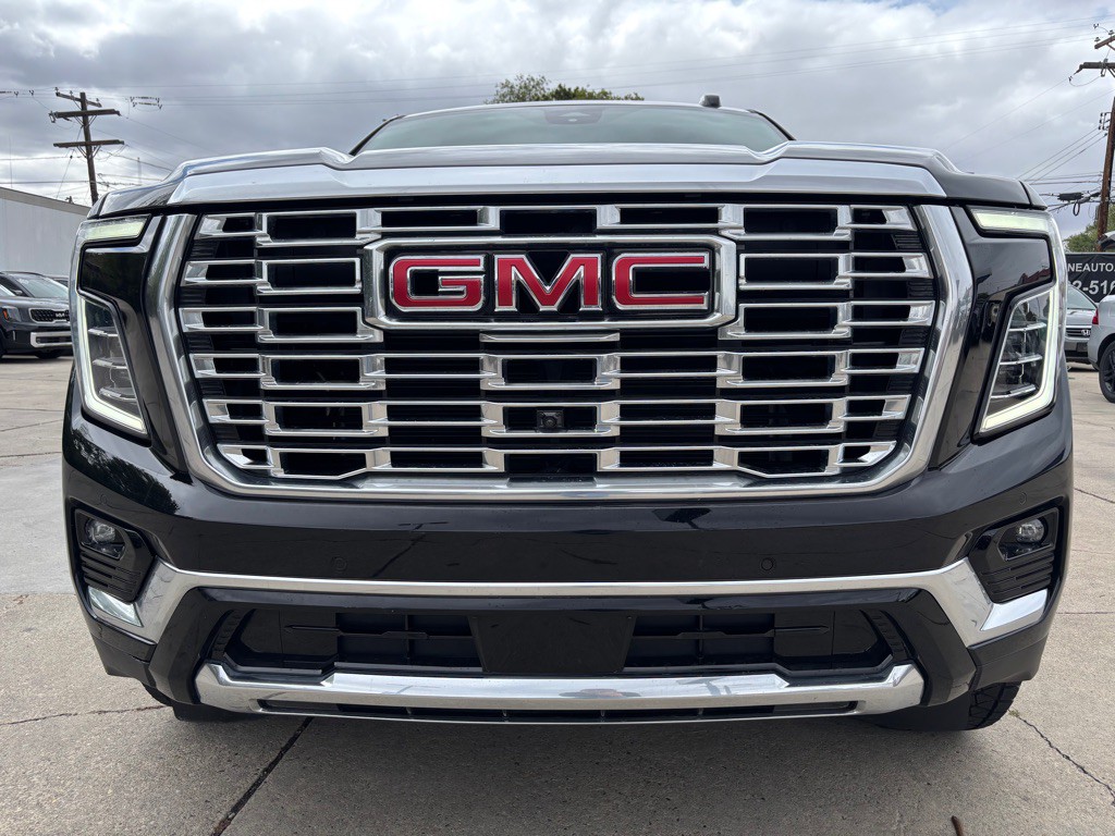 2025 GMC Yukon Image 68