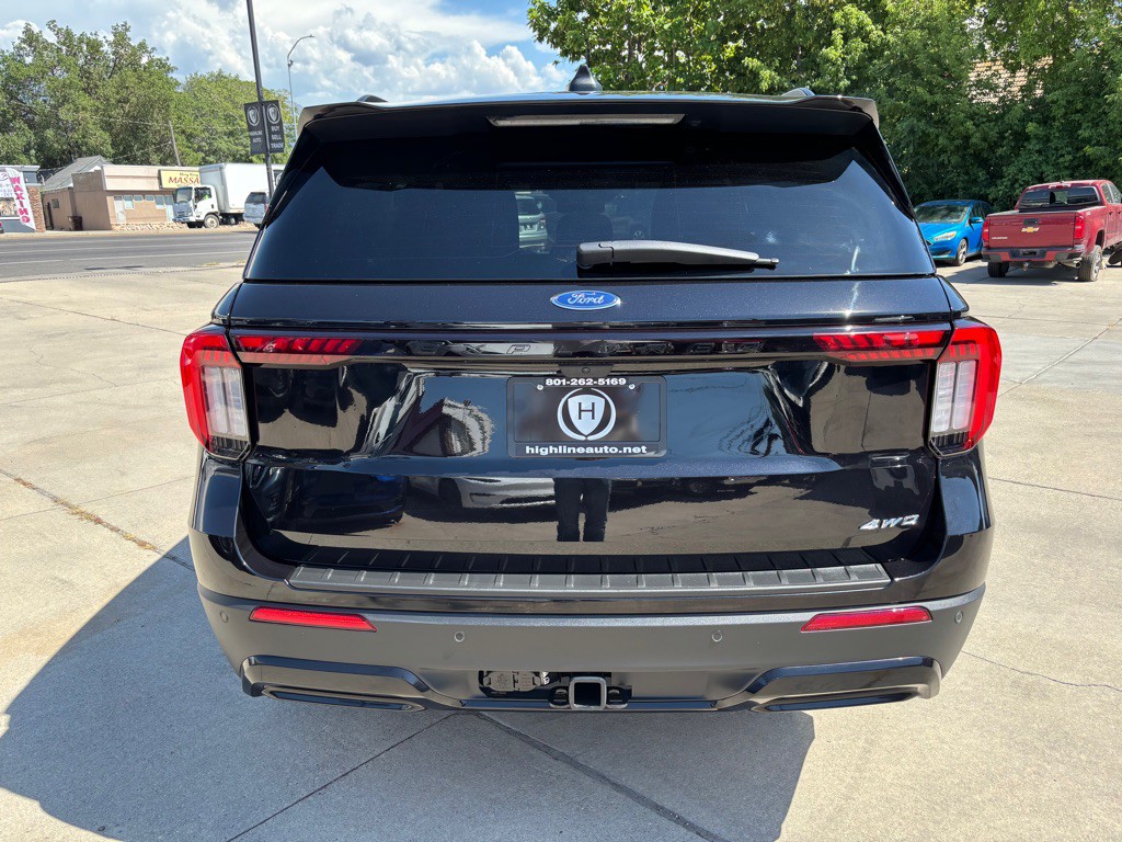 2025 Ford Explorer Image 7