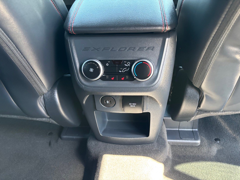 2025 Ford Explorer Image 21