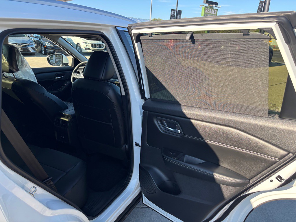 2025 Nissan Rogue Image 16