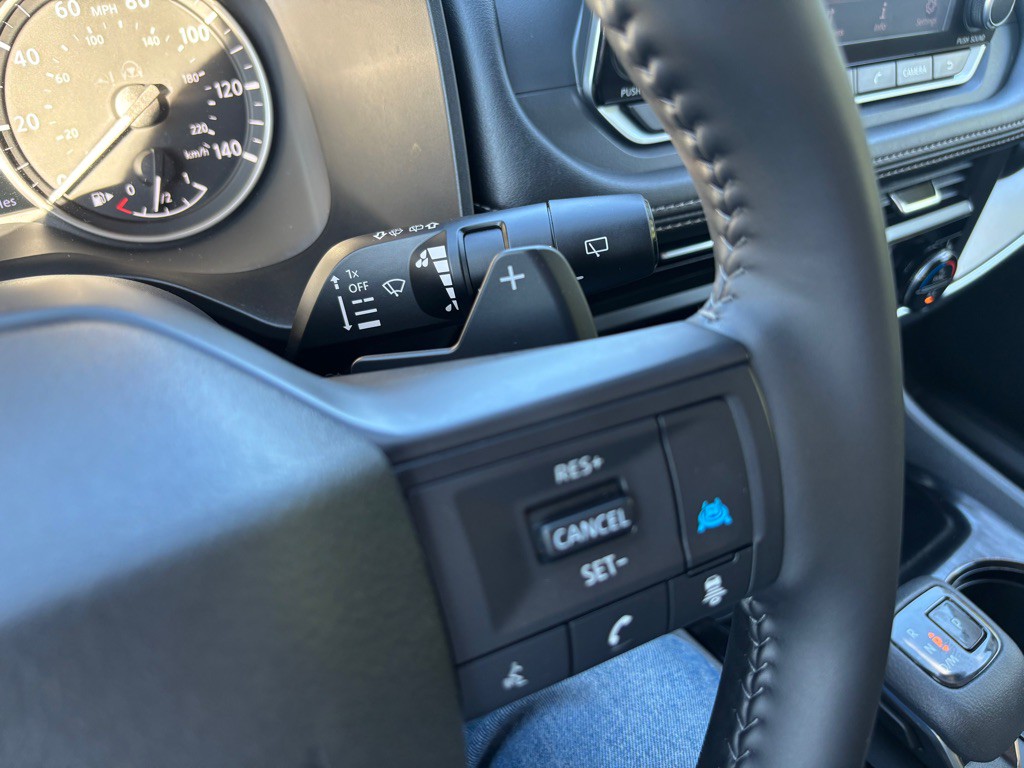 2025 Nissan Rogue Image 25